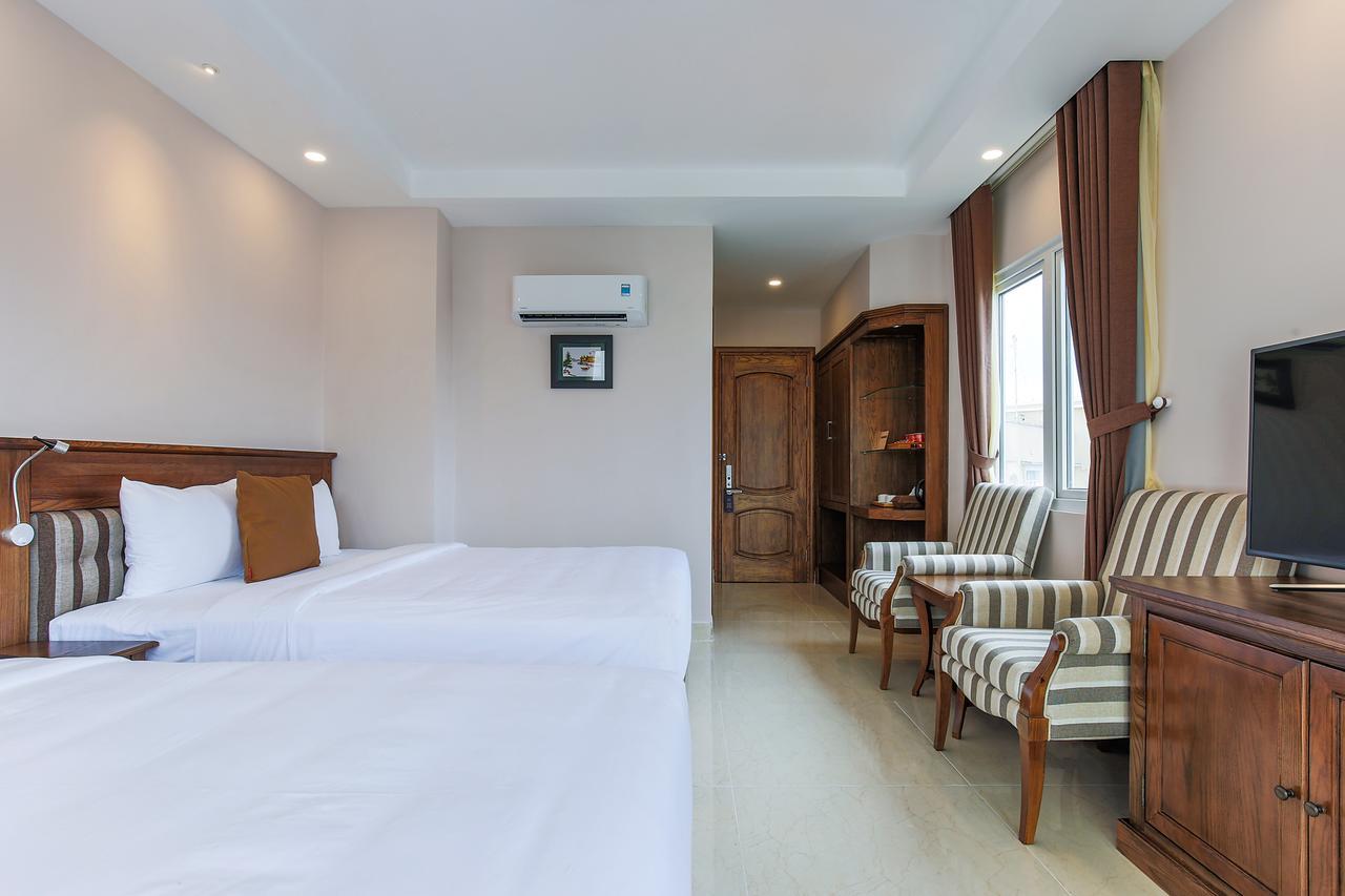 Hoang Lan Hotel Ho Şi Min Exterior foto