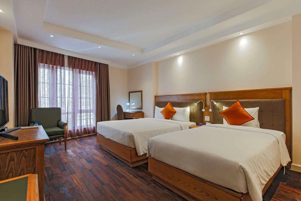 Hoang Lan Hotel Ho Şi Min Exterior foto