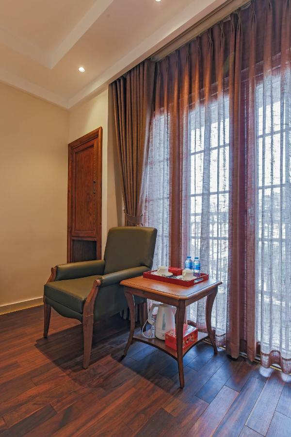 Hoang Lan Hotel Ho Şi Min Exterior foto