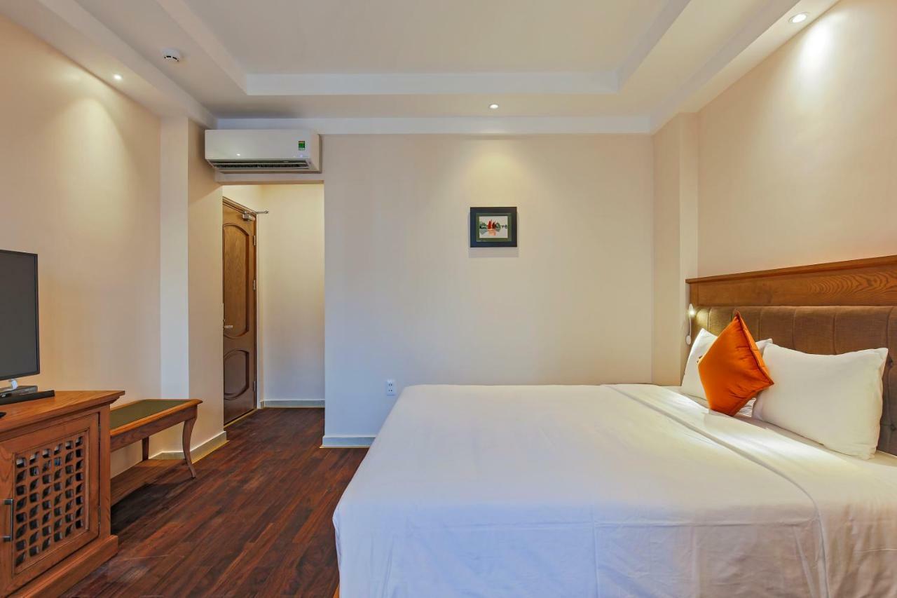 Hoang Lan Hotel Ho Şi Min Exterior foto