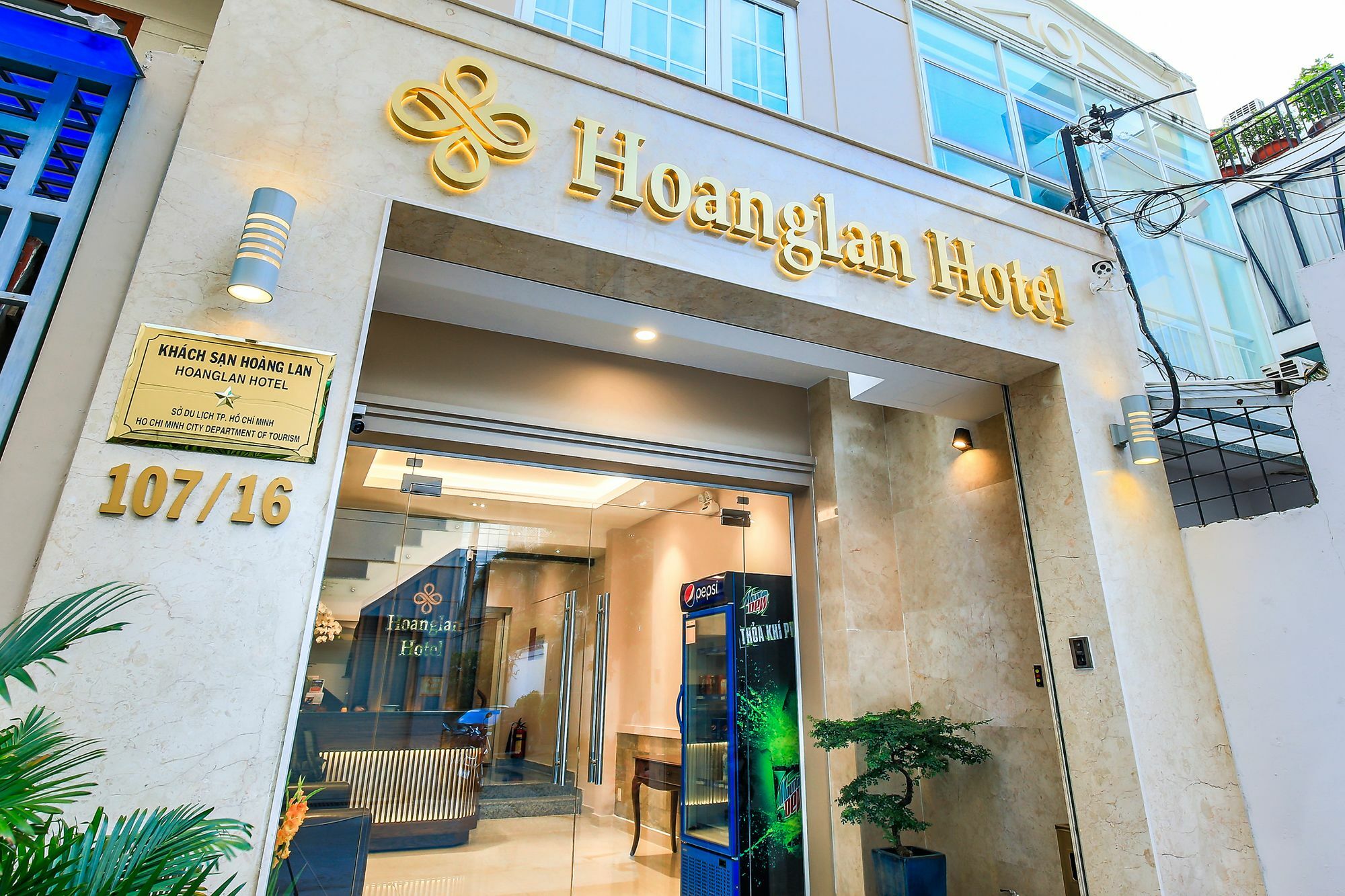 Hoang Lan Hotel Ho Şi Min Exterior foto